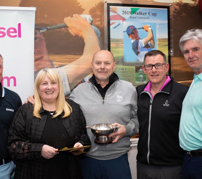 Golfers raise funds for Hansel gallery 10